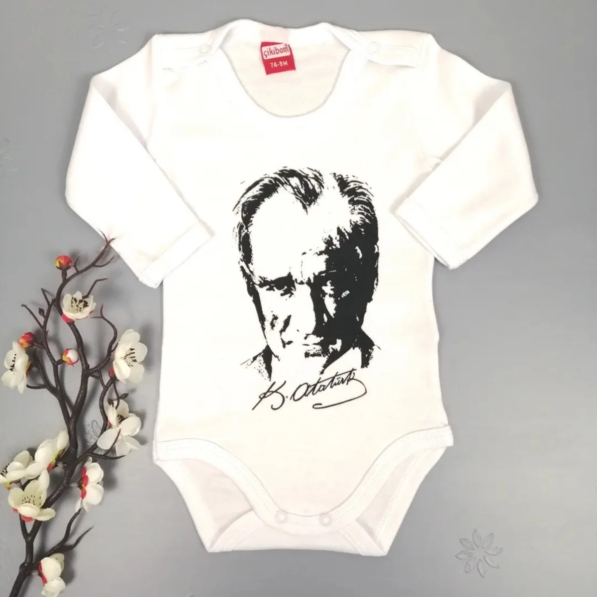 Bebek Zıbın 9 Ay Atatürk Baskılı Uzunkollu Beyaz