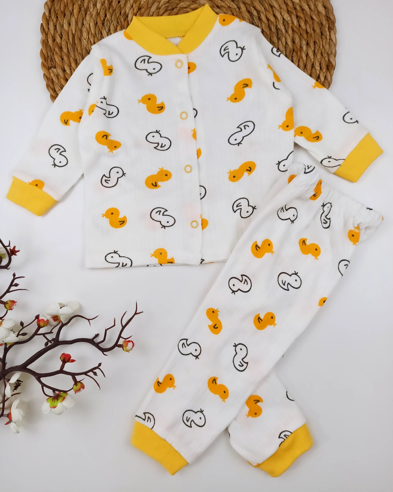 Bebek 6 ay -3 Yaş Civciv Baskılı Dik Yaka Çıtçıtlı Pijama Takım