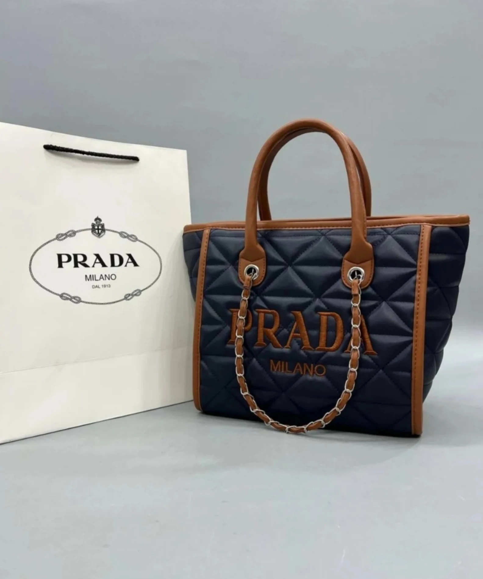 Prada Mılano Deri Orta Boy  Bayan Çanta Çeşit
