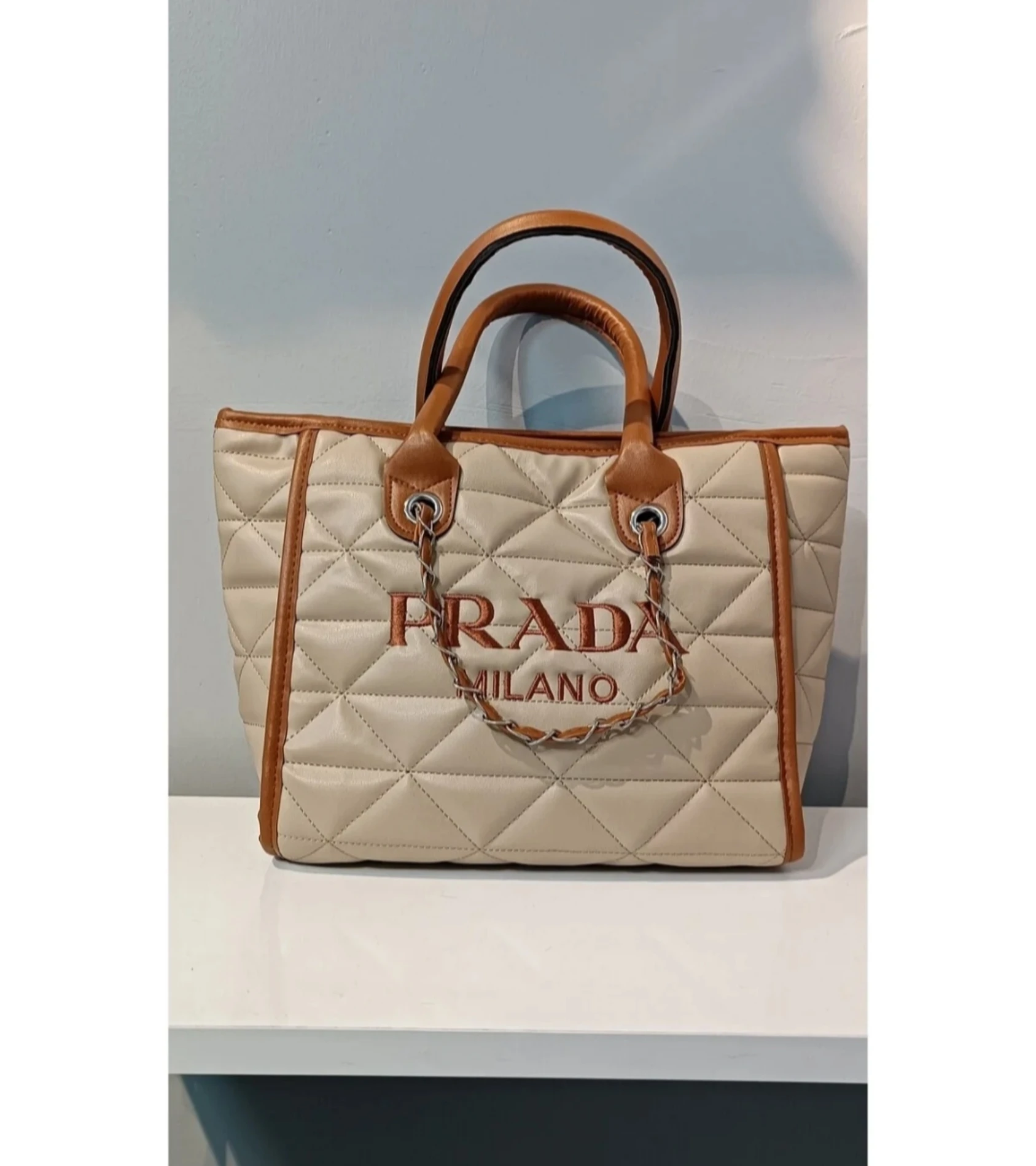 Prada Mılano Deri Orta Boy  Bayan Çanta Çeşit