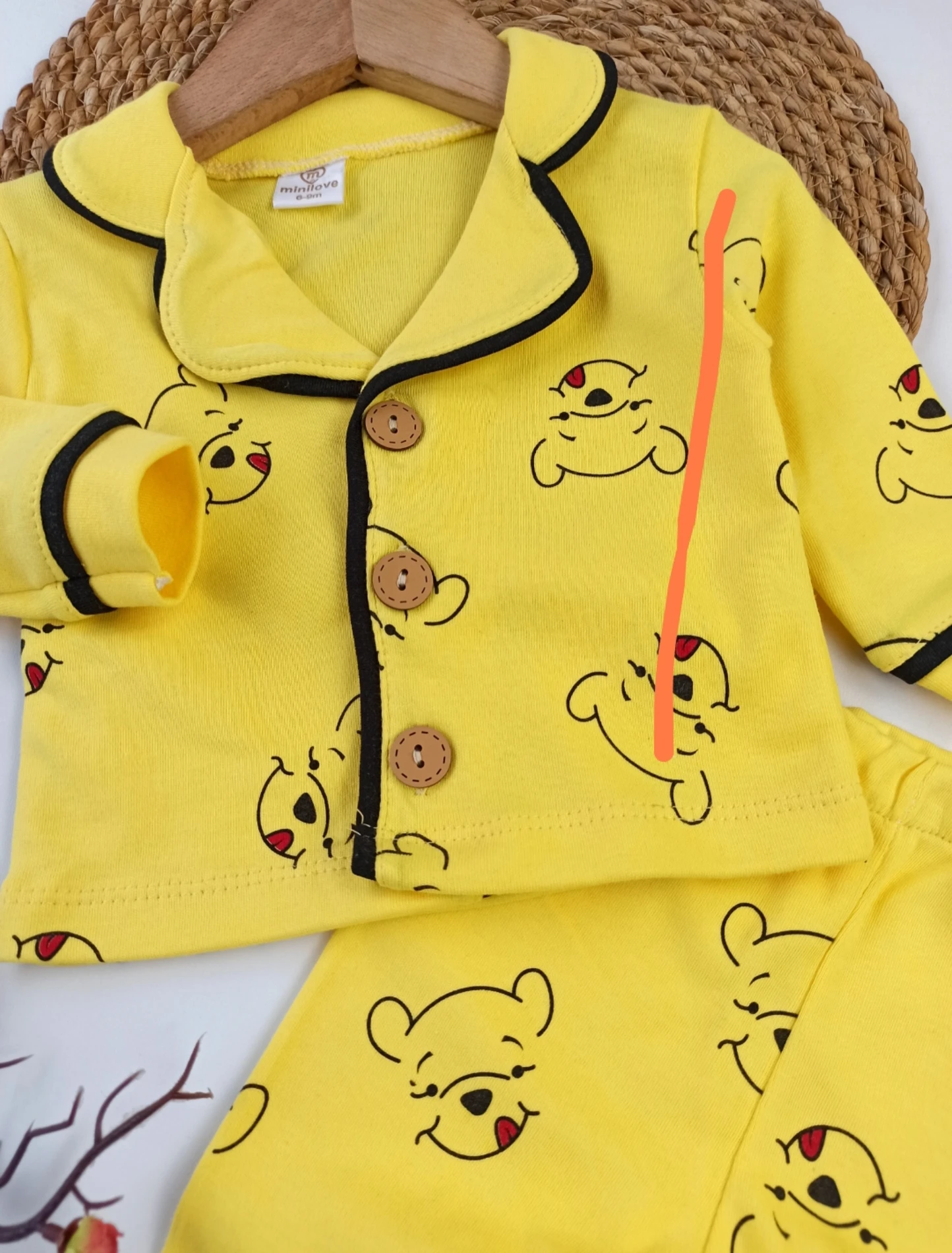 BEBEK 6-24 AY POOH AYICIK BASKILI DÜĞMELİ PİJAMA TAKIM 